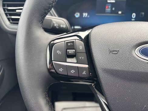 Used 2023 Ford Escape Active w/ Tech Pack #2 AWD/4WD image 29