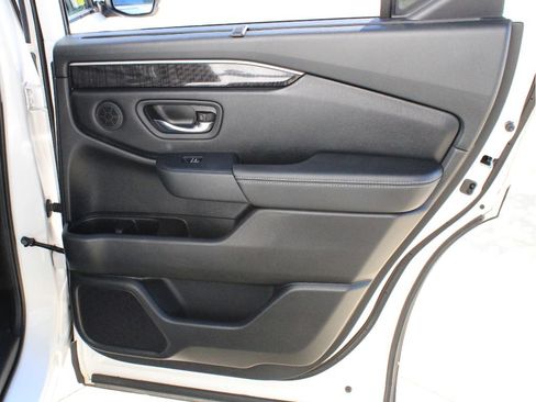Used 2023 Honda Pilot Elite image 26