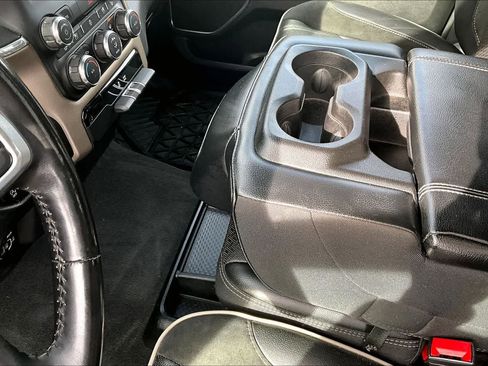 Used 2021 RAM 1500 Laramie w/ Off Road Group image 17