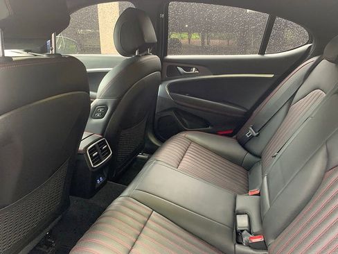 Used 2025 Genesis G70 2.5T w/ Sport Prestige Package RWD image 13