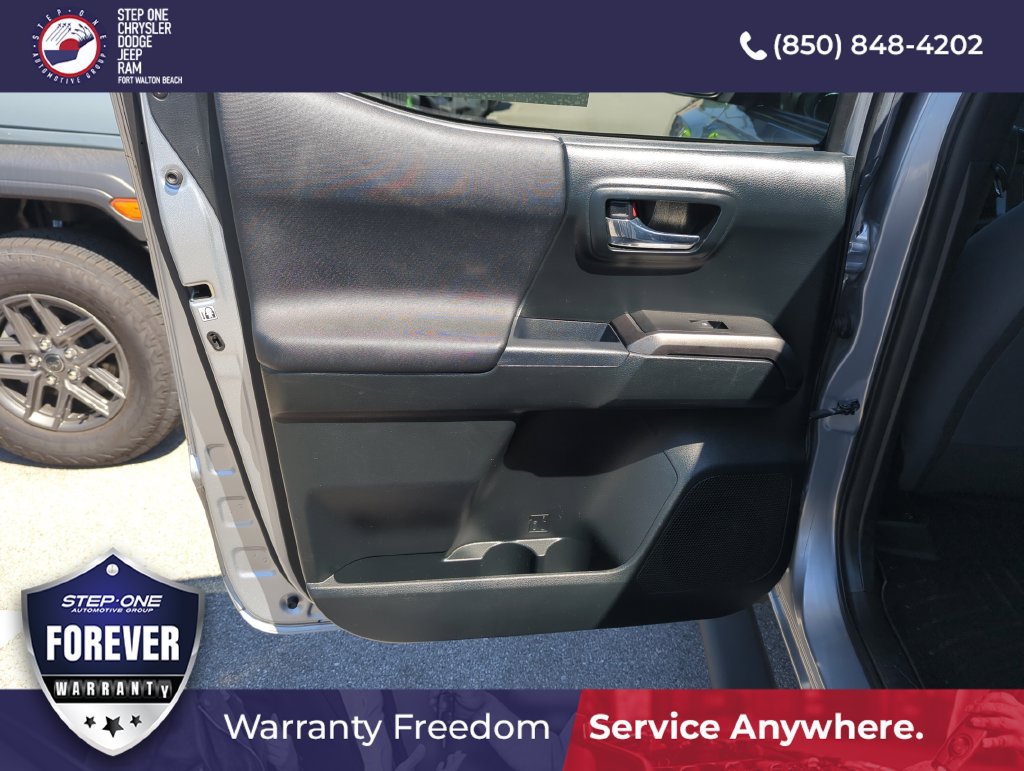 Used 2017 Toyota Tacoma TRD Off-Road w/ Tow Package RWD image 26