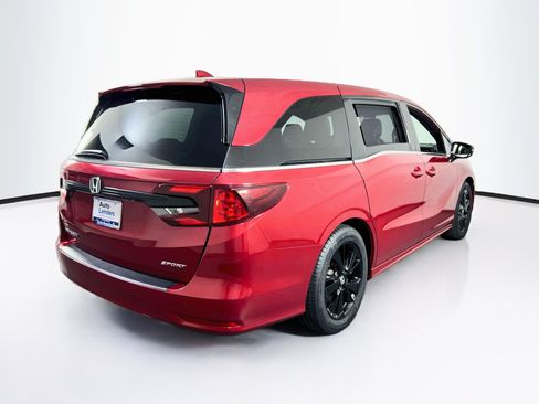 Used 2023 Honda Odyssey Sport image 5