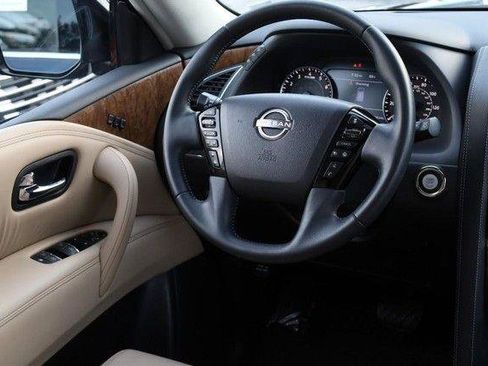 Used 2022 Nissan Armada SL AWD/4WD image 28