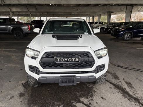 Used 2023 Toyota Tacoma TRD Pro image 2