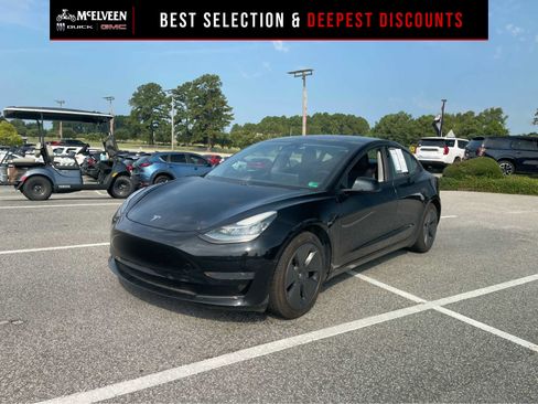 Used 2021 Tesla Model 3 Standard Range Plus RWD image 1