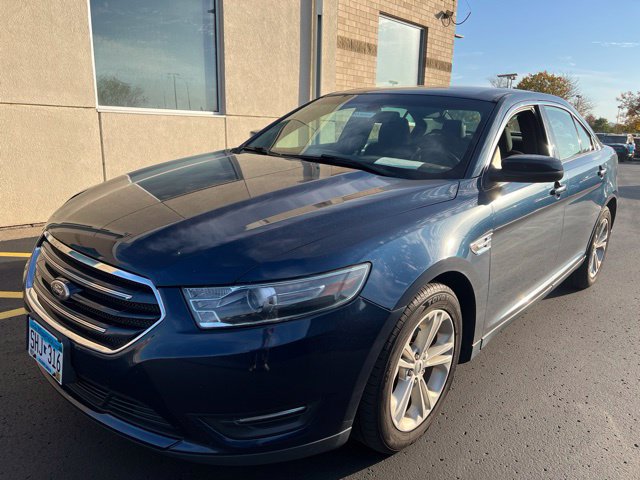 Used 2016 Ford Taurus SEL FWD image 4