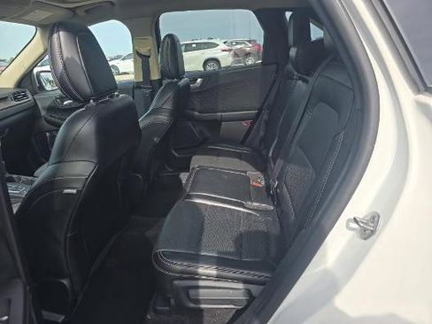 Used 2020 Ford Escape Titanium AWD/4WD image 5