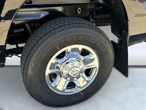 New 2025 RAM 2500 Tradesman AWD/4WD image 10