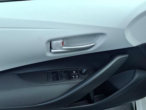 New 2026 Toyota Corolla SE FWD image 12