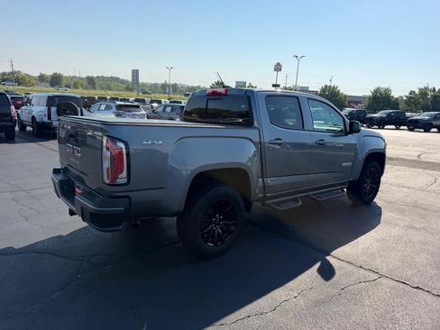 Used 2022 GMC Canyon Elevation w/ Elevation Premium Package AWD/4WD image 3