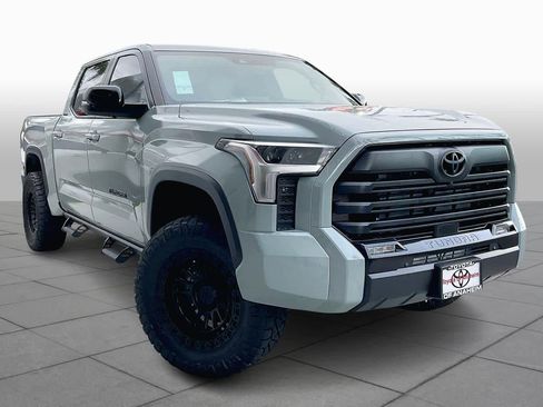 New 2026 Toyota Tundra Limited image 2
