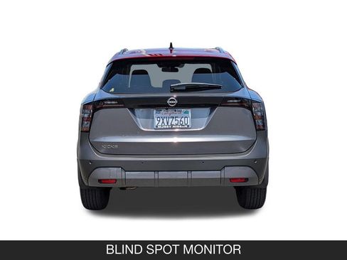 Used 2026 Nissan Kicks SV FWD image 9