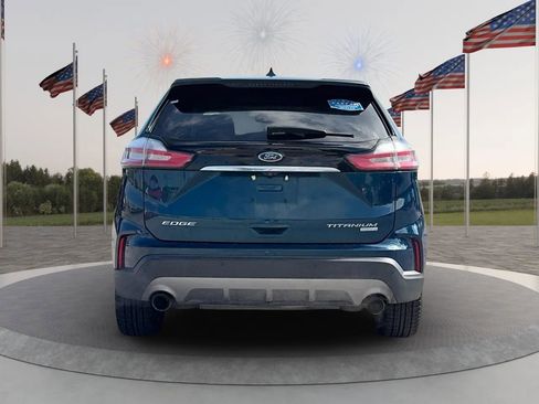 Used 2020 Ford Edge Titanium FWD image 5