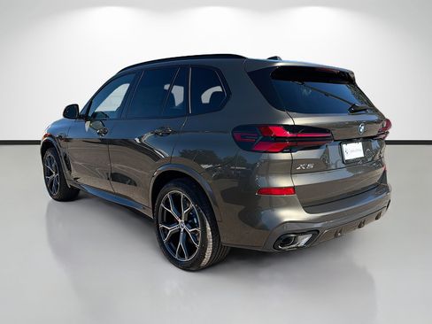 New 2026 BMW X5 xDrive50e w/ M Sport Package image 5