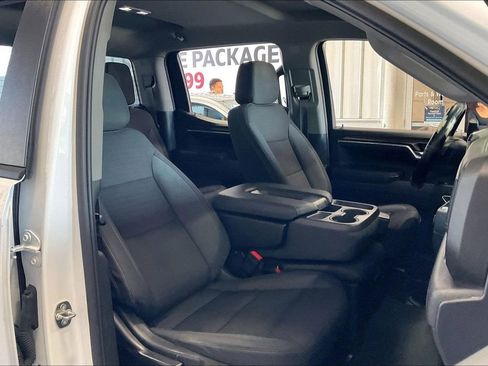 Used 2023 Chevrolet Silverado 1500 LT RWD image 22