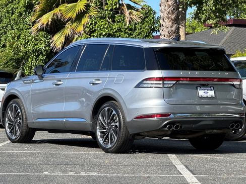 Used 2021 Lincoln Aviator Reserve w/ Equipment Group 202A AWD/4WD image 6