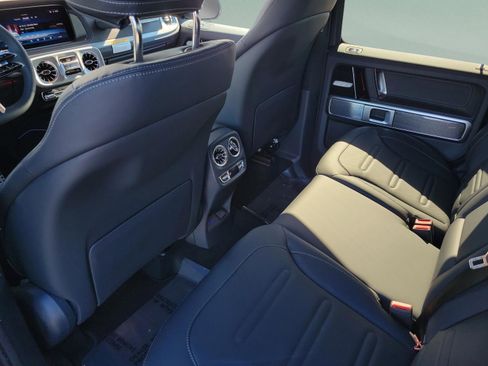 New 2026 Mercedes-Benz G 550 image 9