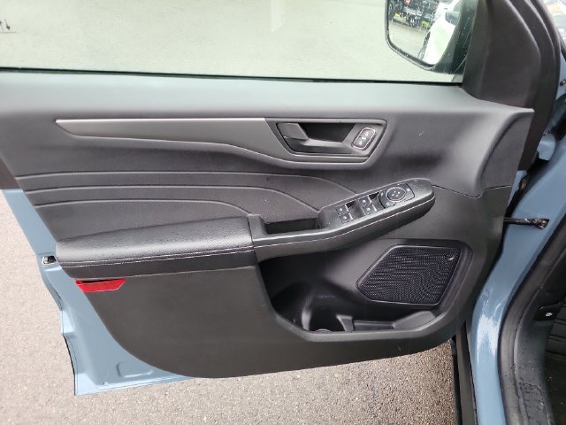 Certified 2023 Ford Escape Active w/ Tech Pack #1 AWD/4WD image 13