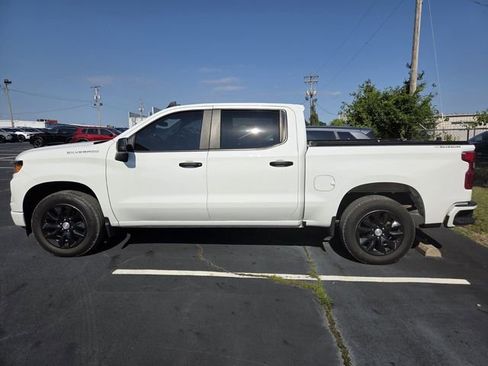Used 2023 Chevrolet Silverado 1500 Custom RWD image 7