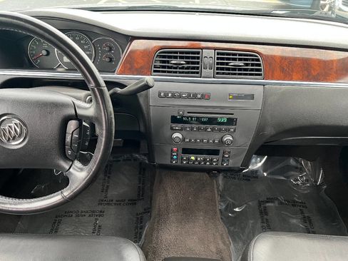 Used 2009 Buick LaCrosse CXL w/ Driver Confidence Package image 26