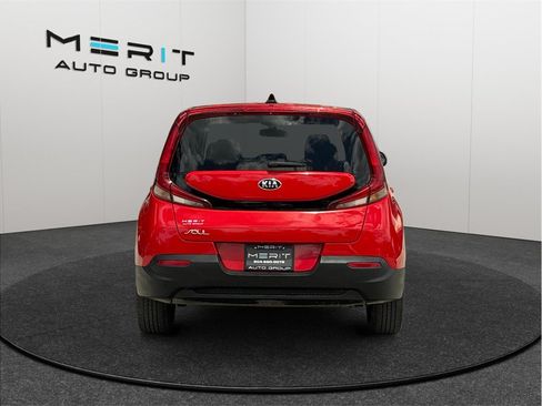 Used 2020 Kia Soul LX FWD image 8