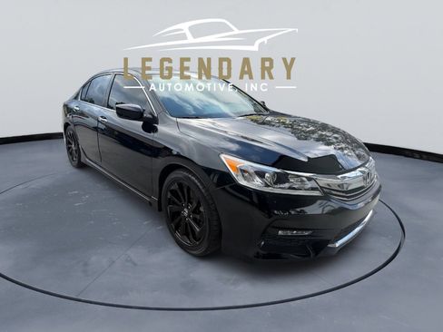 Used 2017 Honda Accord Sport image 4