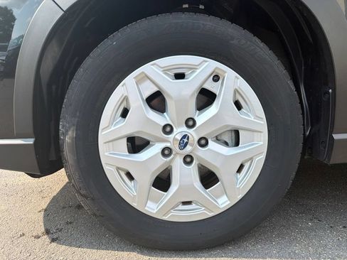 Used 2021 Subaru Forester AWD/4WD image 19