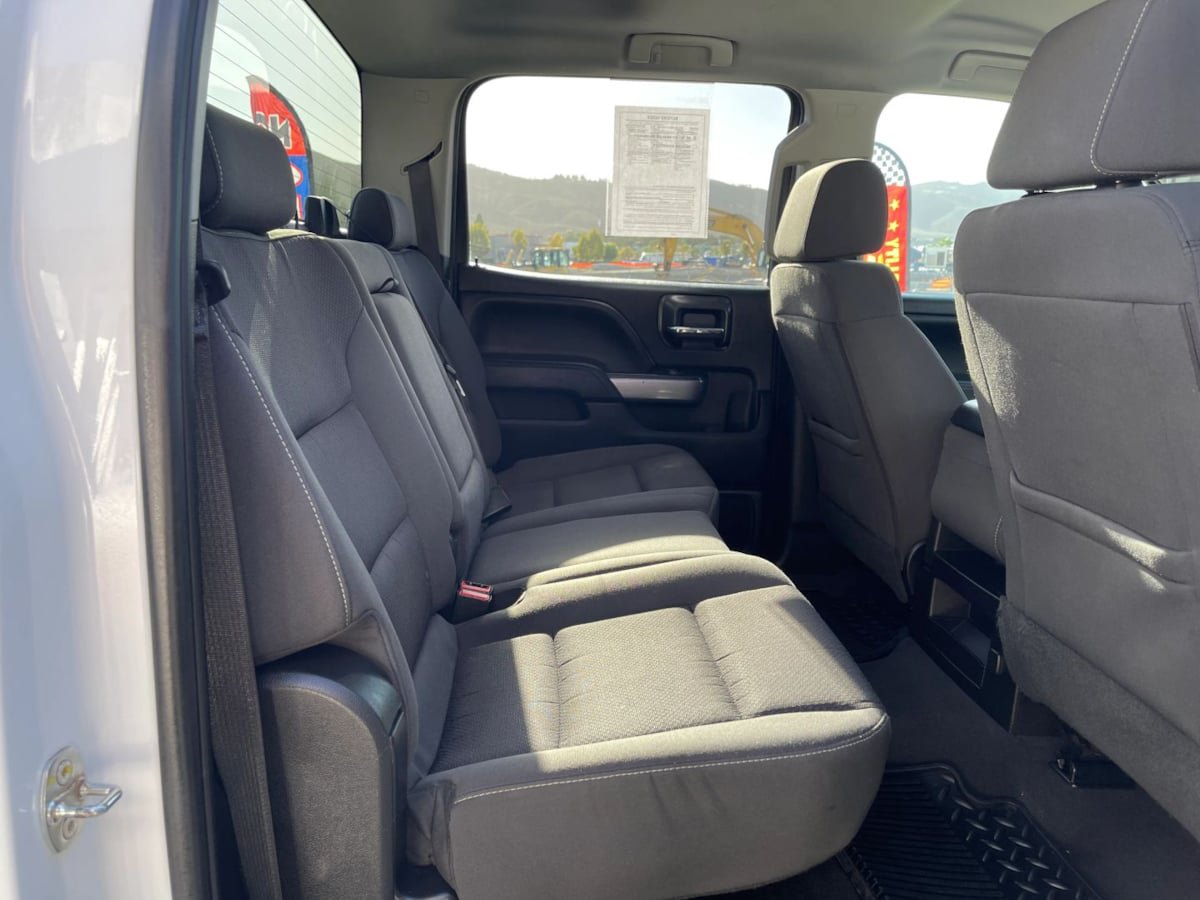 Used 2019 Chevrolet Silverado 2500 LT AWD/4WD image 30