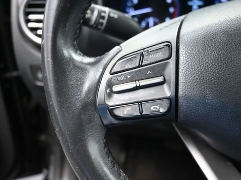 Used 2020 Hyundai Kona SEL FWD image 18