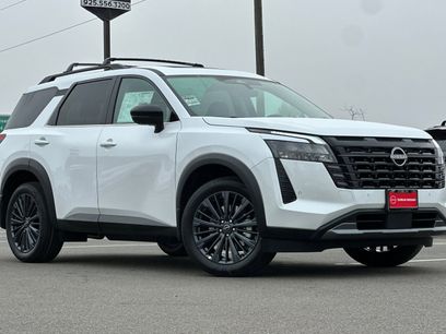 New 2026 Nissan Pathfinder SL