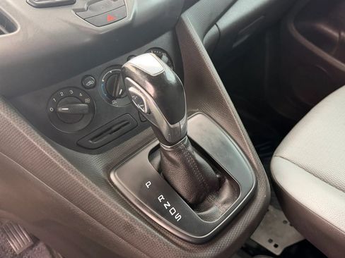 Used 2018 Ford Transit Connect XL FWD image 22