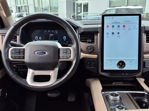 Certified 2023 Ford Expedition Limited image 16
