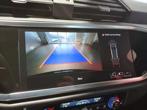 Certified 2025 Audi Q3 2.0T Premium w/ Convenience Package image 11