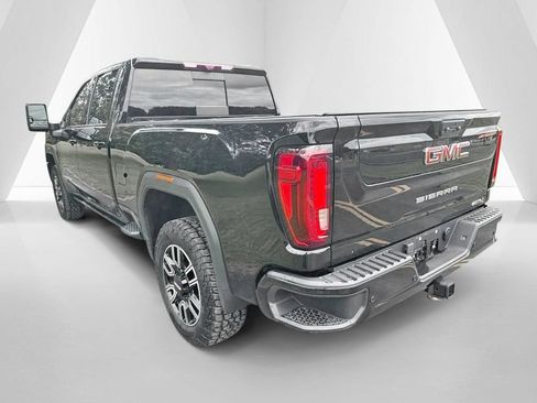 Used 2023 GMC Sierra 2500 AT4 w/ AT4 Premium Plus Package AWD/4WD image 5