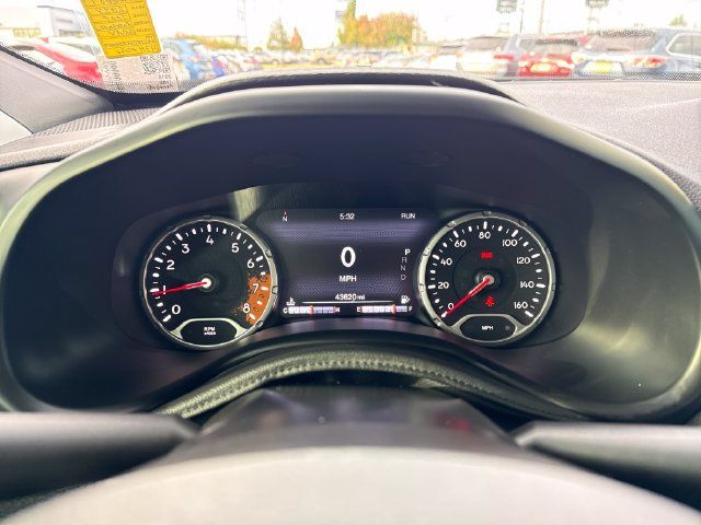 Used 2018 Jeep Renegade Limited AWD/4WD image 20