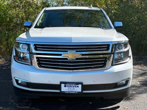 Used 2018 Chevrolet Suburban Premier image 2