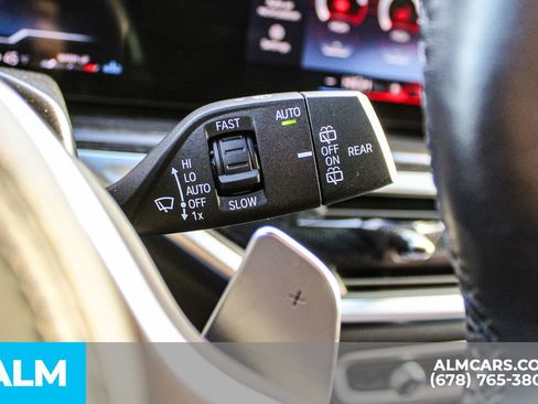 Used 2023 BMW X7 xDrive40i w/ M Sport Package image 33