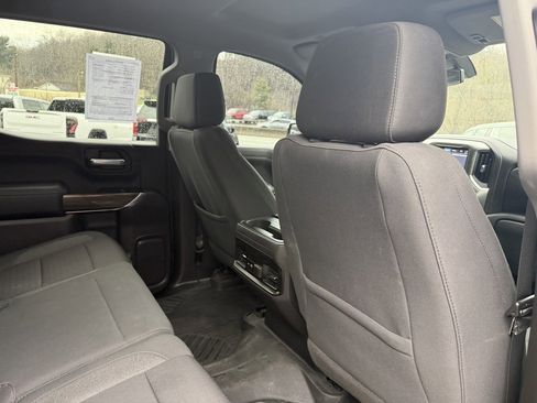 Used 2020 Chevrolet Silverado 1500 LT Trail Boss image 18