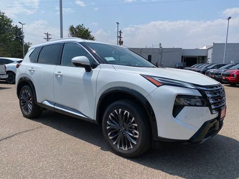 New 2026 Nissan Rogue Platinum AWD/4WD image 7