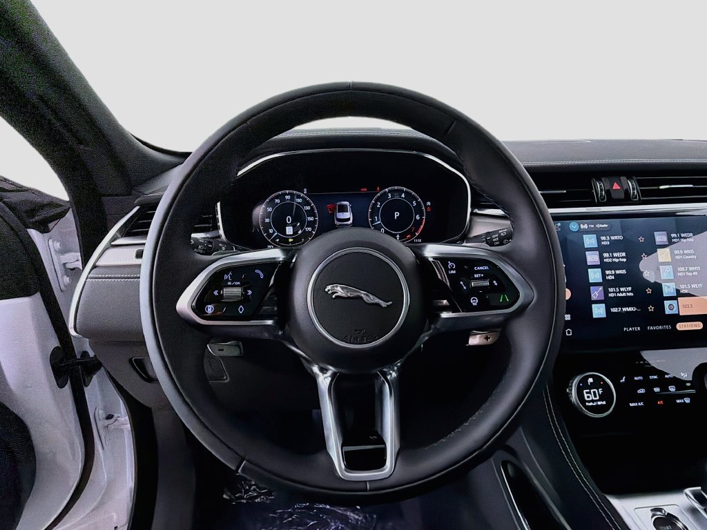 New 2026 Jaguar F-PACE R-Dynamic S AWD/4WD image 11