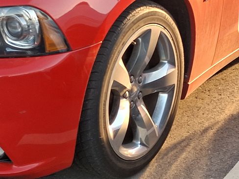 Used 2014 Dodge Charger R/T image 7