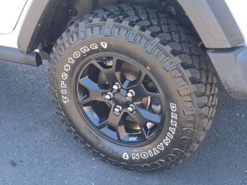 Used 2021 Jeep Wrangler Unlimited Sport AWD/4WD image 22