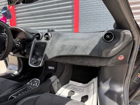 Used 2019 McLaren 600LT image 36