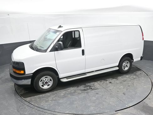 Used 2024 GMC Savana 2500 w/ Driver Convenience Package image 35