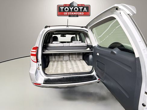 Used 2009 Toyota RAV4 Limited AWD/4WD image 24
