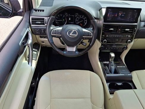Certified 2023 Lexus GX 460 Premium w/ Premium Package AWD/4WD image 12