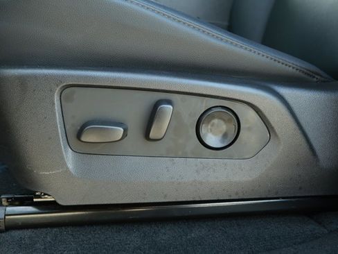 Used 2025 Chevrolet Colorado Trail Boss image 20