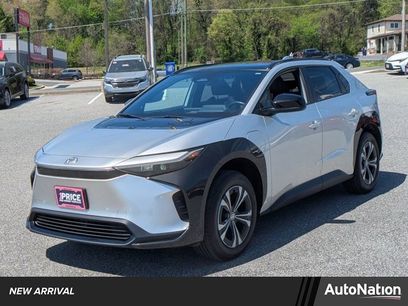 Used 2024 Toyota bZ4X XLE w/ Weather Package