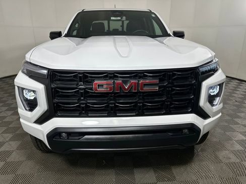 New 2025 GMC Canyon Elevation w/ Convenience Package image 8