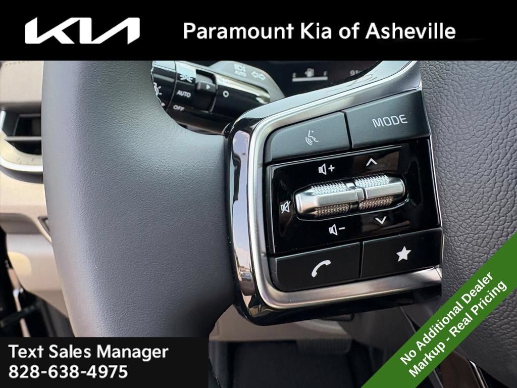 New 2026 Kia Carnival SX FWD image 14